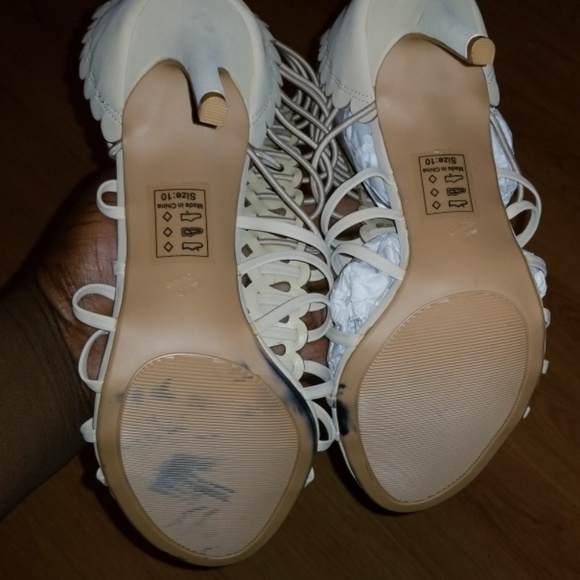 Nude/Cream Colored Heels - Picture 3 of 5